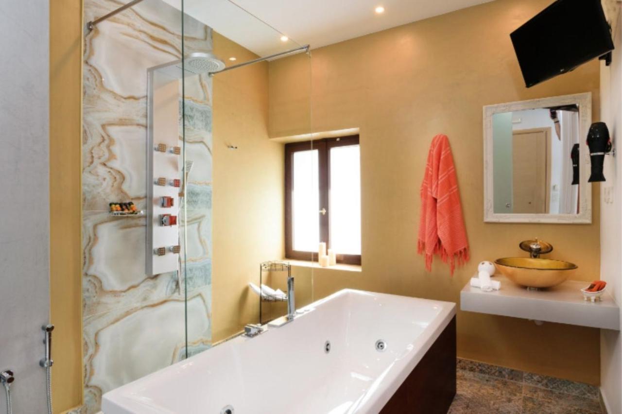 Diamond Luxury Suites Chania  Exterior foto